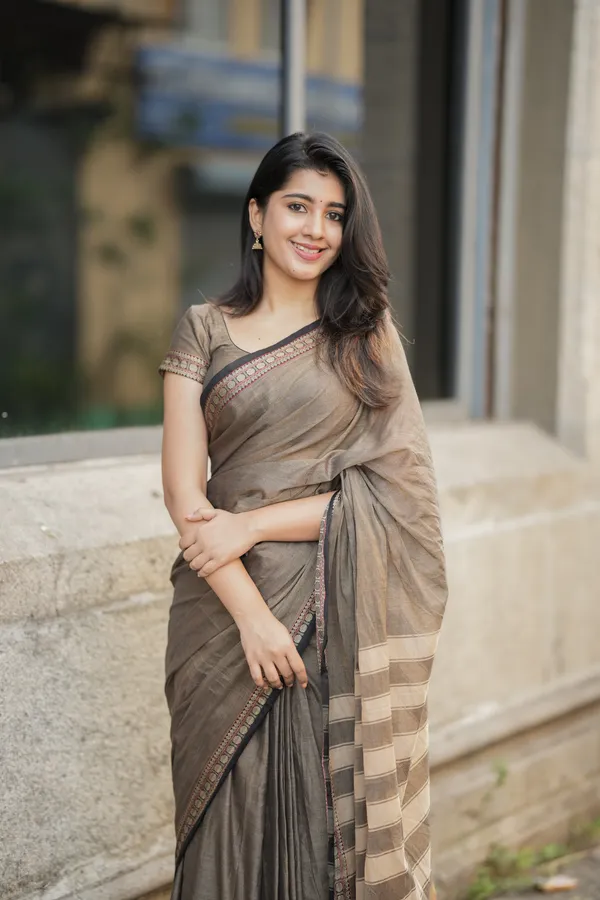 Shraddha Beige Narayanapet Pure Cotton Saree – A Blend of Tradition & Elegance