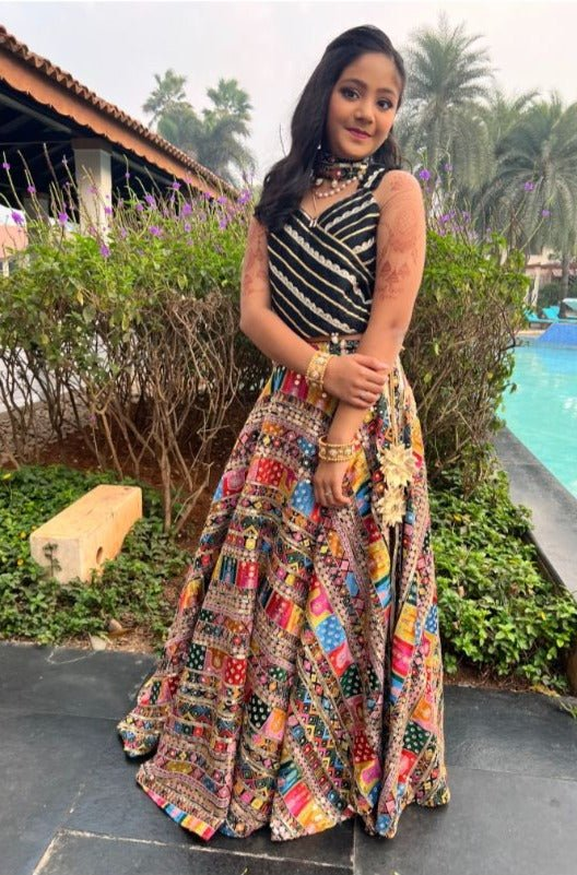 Heavy Embroidered Lehenga with Gota Lace Crop Top and Dupatta – Exquisite Traditional Elegance